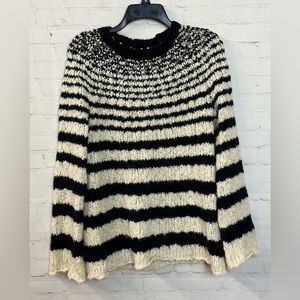 Velvet By Graham and Spencer Sweater Small
